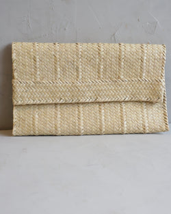 Clutch de Palha de Piaçava Cru