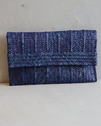 Clutch de Palha de Piaçava Azul