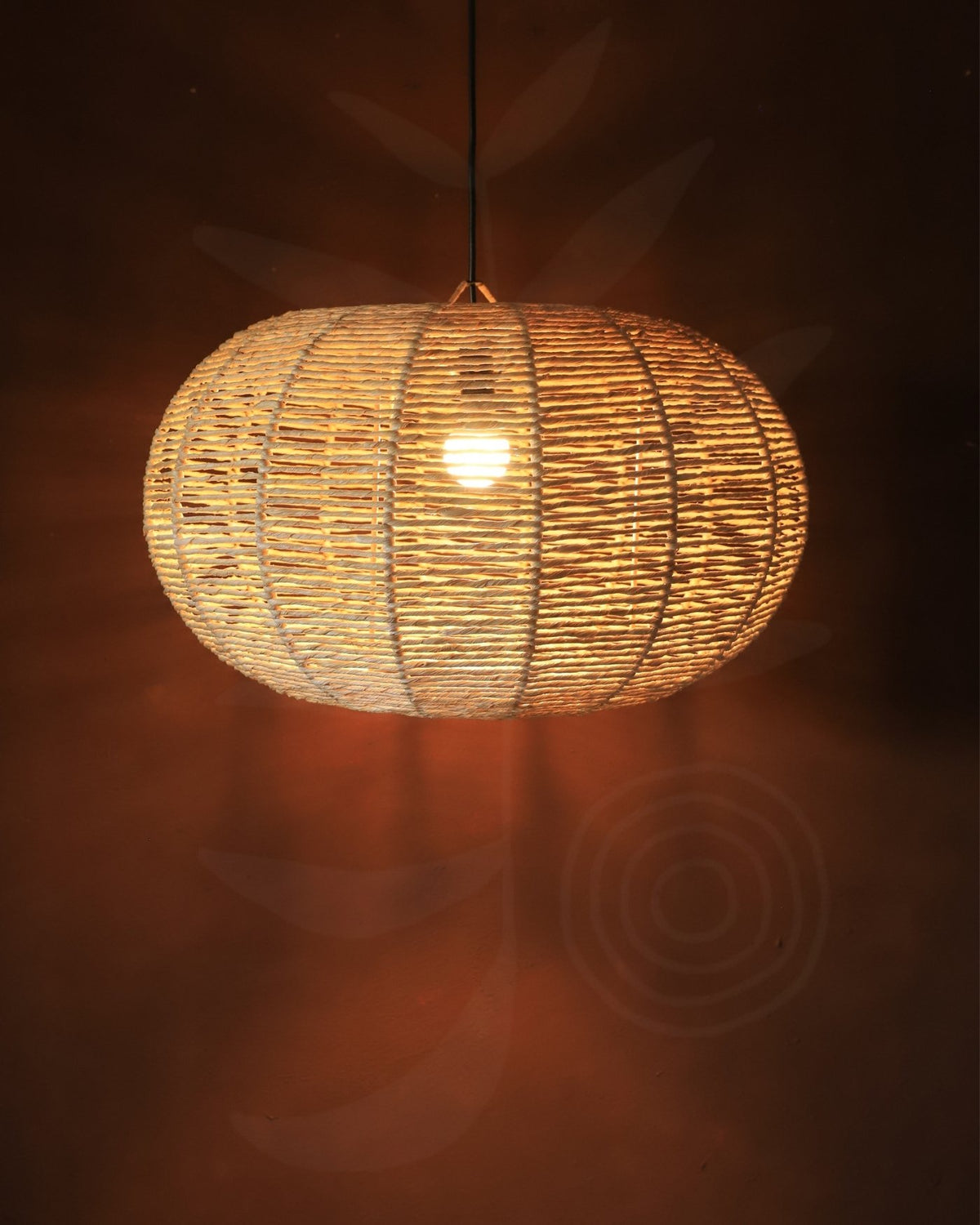Luminaria Pendente de Palha Aramada Boracéia GG