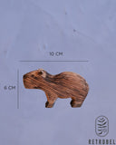 Capivara Decorativa de Madeira
