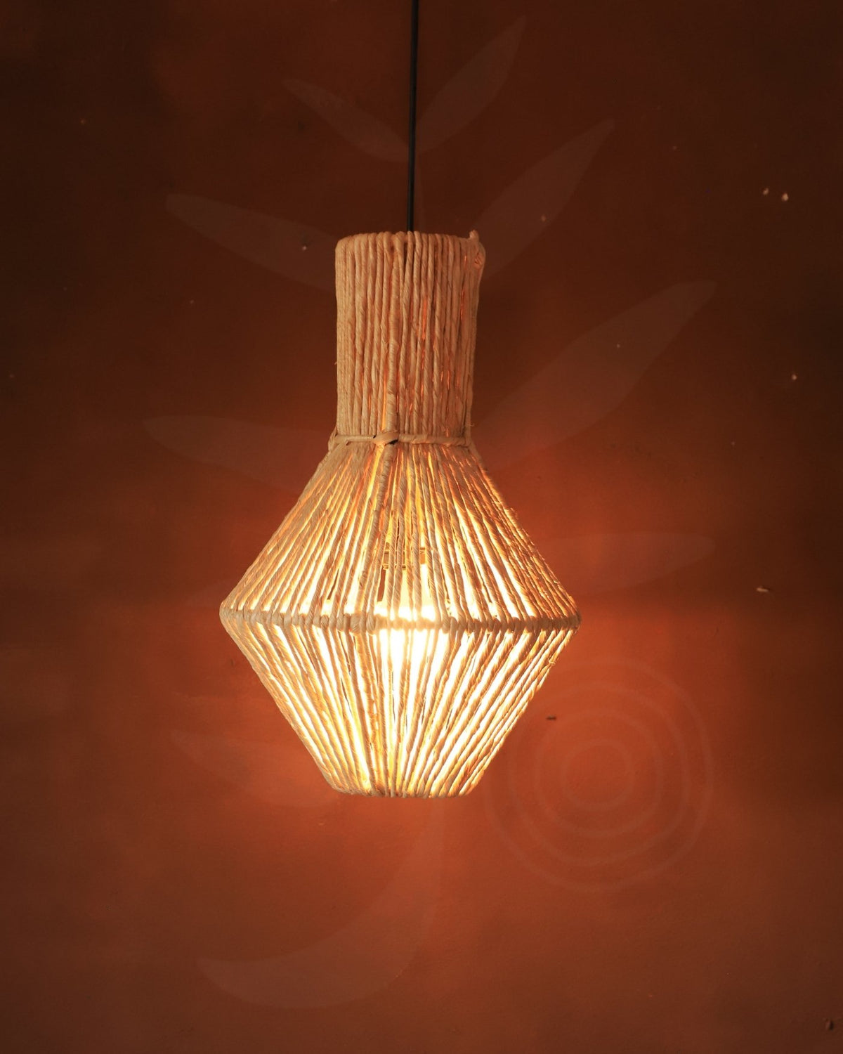 Luminária Pendente de Palha Aramada Puruba