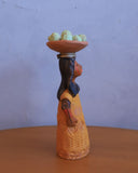 Boneca Decorativa de Cerâmica Amarela